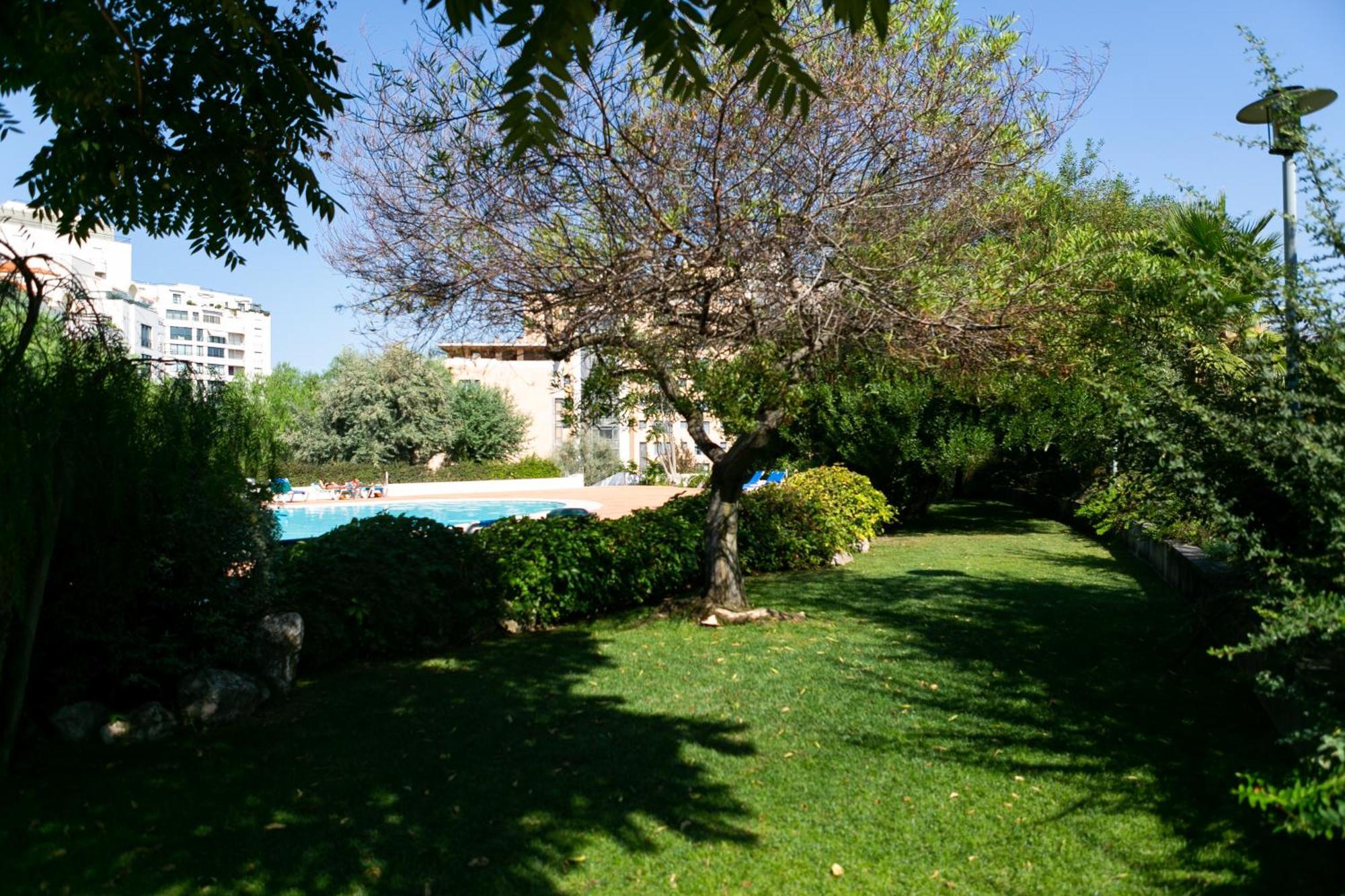 Relax Pool - Free Parking Garage * Lissabon