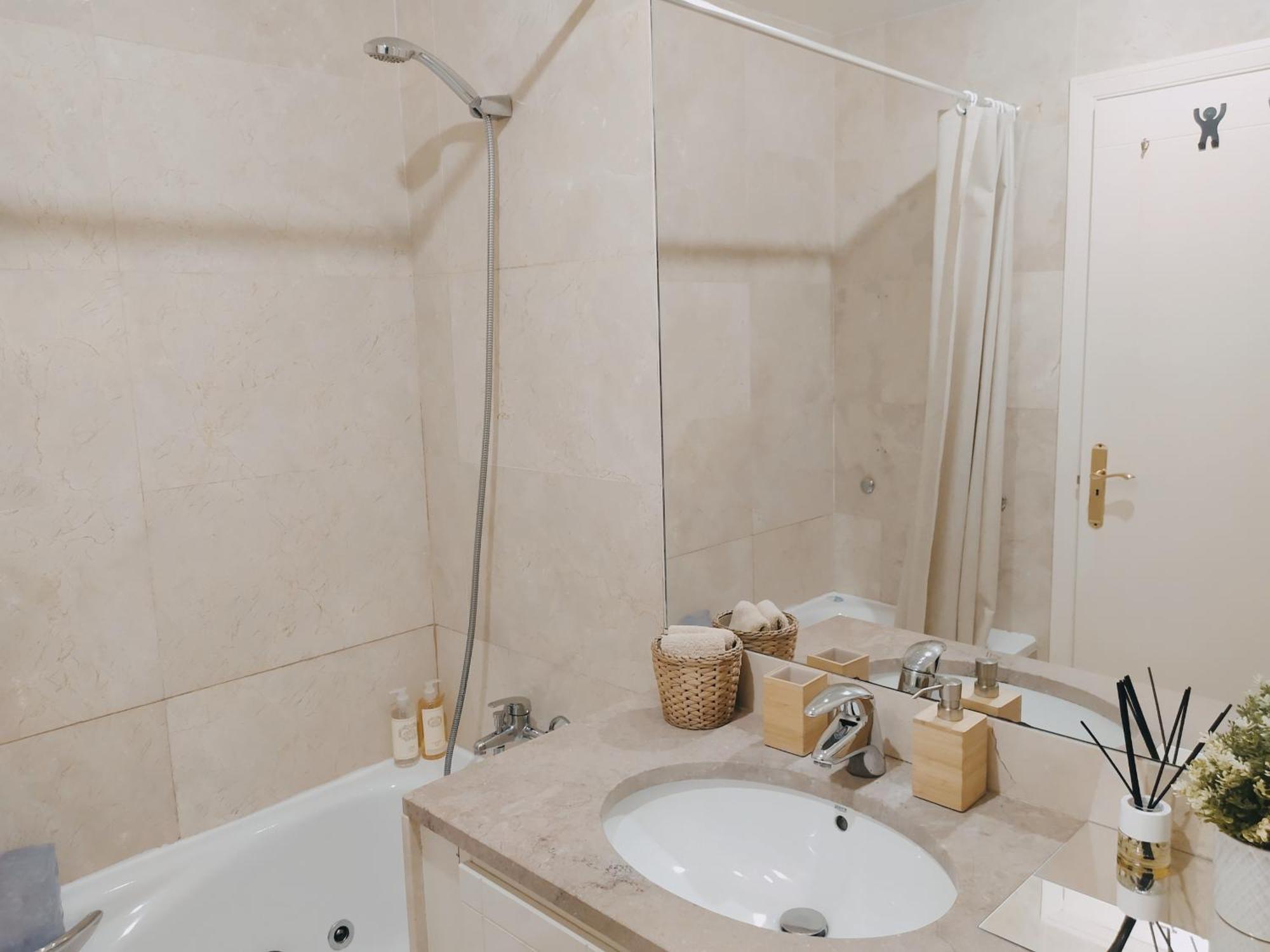 Appartement Relax Pool - Free Parking Garage Lissabon